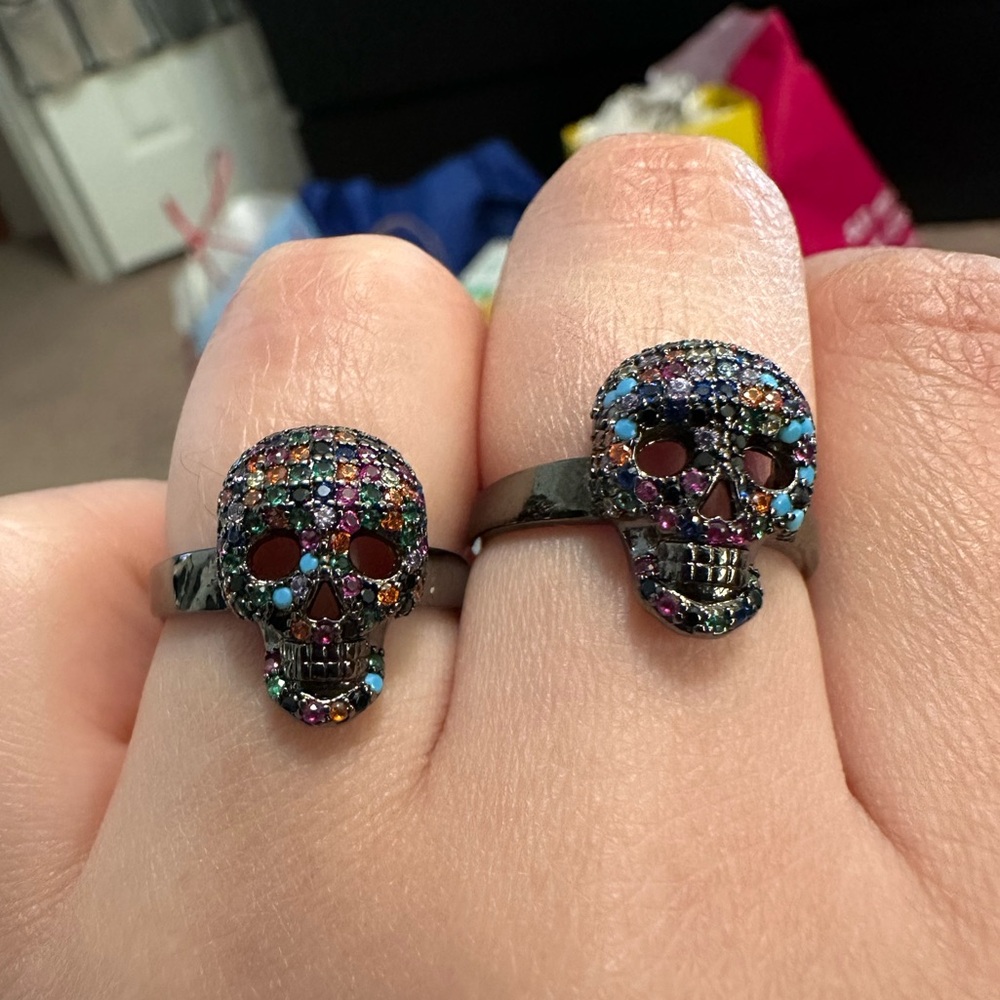 Black skull ring w/ rainbow stones